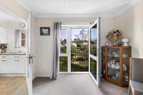 undefined, Kingston Avenue, Leatherhead KT22