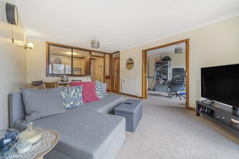 2 bedroom apartment for sale - Riverside Court, Caversham, Reading