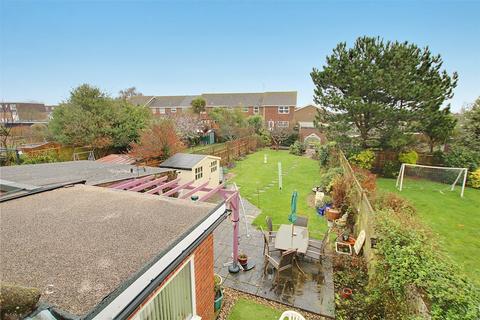 4 bedroom bungalow for sale, Ringmer Road, Worthing, West Sussex, BN13