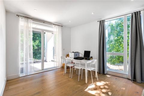 3 bedroom apartment for sale, London Road, London, SW16
