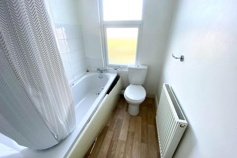 1 bedroom flat for sale - Bath Road, Arnos Vale, Bristol