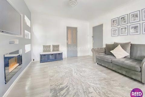 69 Avenue Road, Westcliff-on-sea, SS0 7PJ