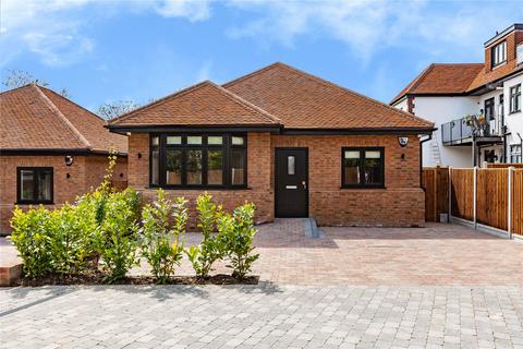 3 bedroom detached bungalow for sale, Odesia Close, Hornchurch, RM11