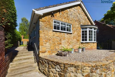 2 bedroom detached bungalow for sale, Kingsway, Tealby, LN8