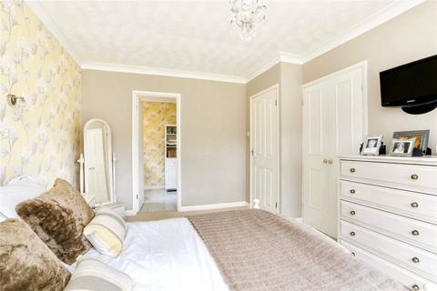 3 Cedar Ridge, Hyde Heath, Amersham, HP6 5SF