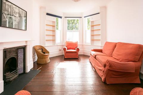 1 bedroom apartment to rent, MEADOW ROAD, SW8