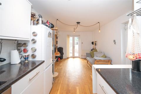 2 bedroom end of terrace house to rent, Chiswell Green Lane, St. Albans, Hertfordshire