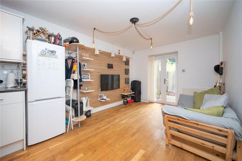 2 bedroom end of terrace house to rent, Chiswell Green Lane, St. Albans, Hertfordshire