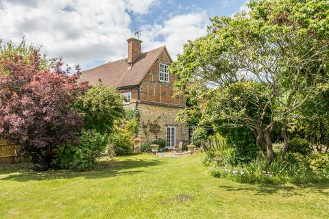 4 bedroom detached house for sale, Ford Road, Dinton, Buckinghamshire, HP17