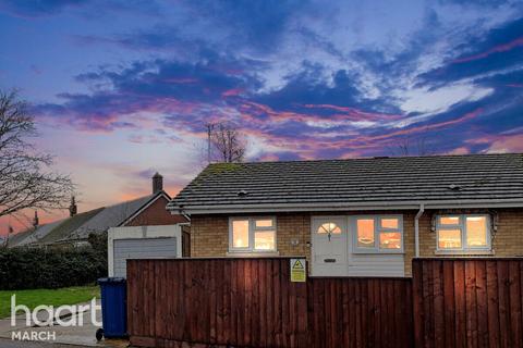 2 bedroom bungalow for sale, Papworth Road, March