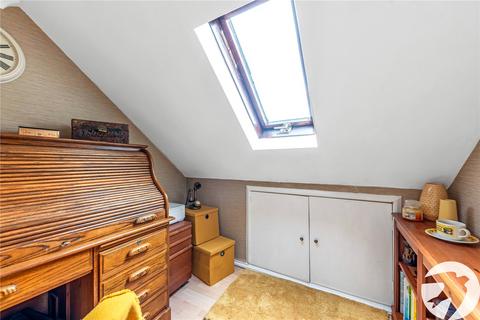 52 Beacon Drive, Bean, Dartford, DA2 8BG