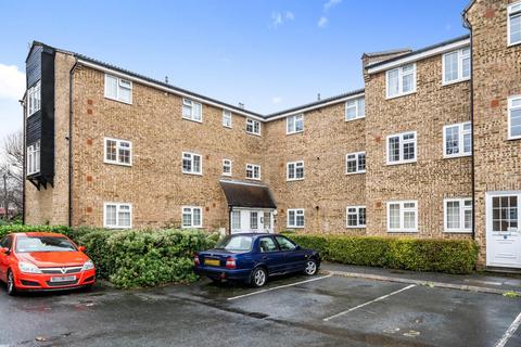 24 Ashdown Way, London, SW17 7TH
