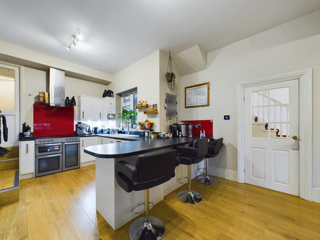 Kitchen/Breakfast Room
