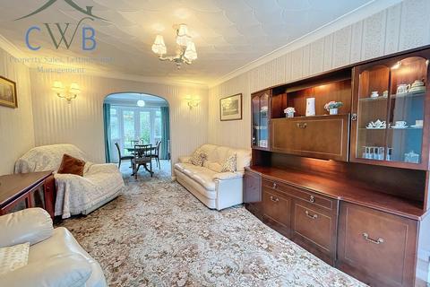 4 bedroom detached house for sale, Malling Road, Snodland, Kent, ME6