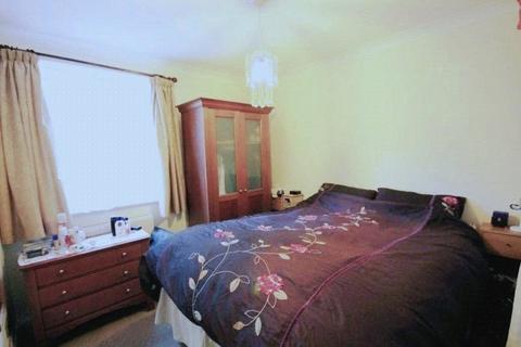 2 bedroom apartment for sale, Leeland Terrace, Ealing, London