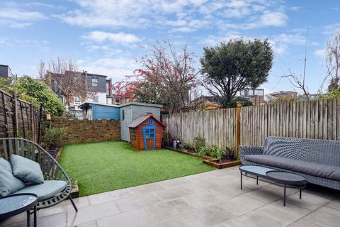 69 South Western Road, Twickenham, TW1 1LG