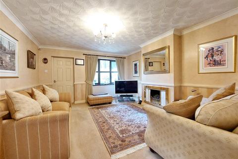 3 bedroom end of terrace house for sale, Lee Brook Close, Rawtenstall, Rossendale, BB4