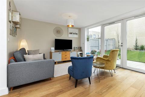 95 Clay Farm Drive, Trumpington, Cambridge, CB2 9BX