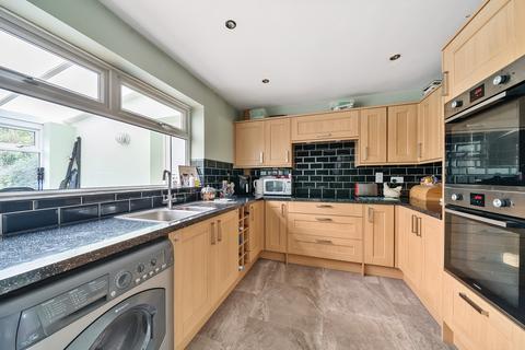 81 Highfield Road, Romford, RM5 3AE