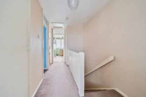 81 Highfield Road, Romford, RM5 3AE