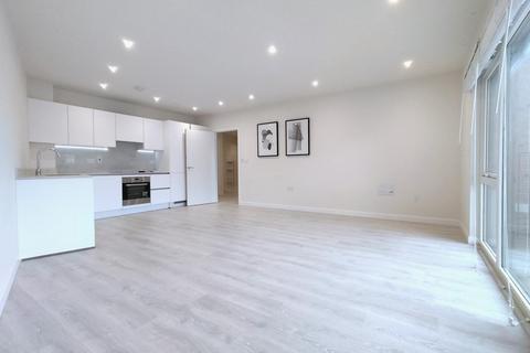 2 bedroom apartment to rent, Anemone Apartments, Mill Hill, NW7