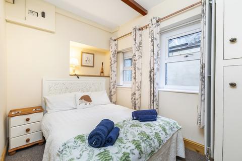 Roundabout Cottage High Hill Grove, Settle, BD24 9QP