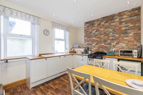Roundabout Cottage High Hill Grove, Settle, BD24 9QP