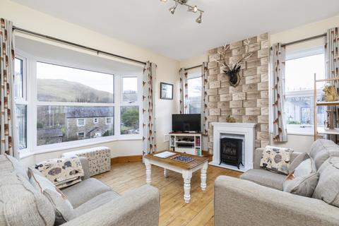 Roundabout Cottage High Hill Grove, Settle, BD24 9QP