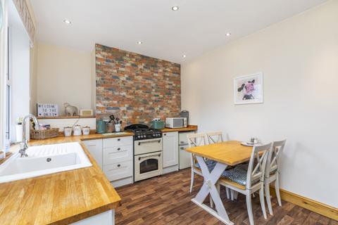 Roundabout Cottage High Hill Grove, Settle, BD24 9QP