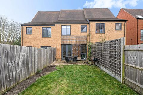 3 Mckenzie Close, Coulsdon, CR5 3GQ