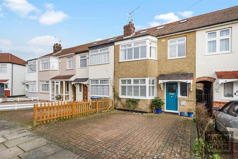 22 Eastbury Avenue, Enfield, EN1 3NL