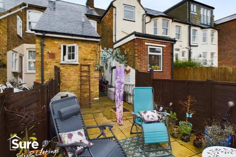 2 bedroom terraced house for sale, Herbert Street, Hemel Hempstead, Hertfordshire, HP2