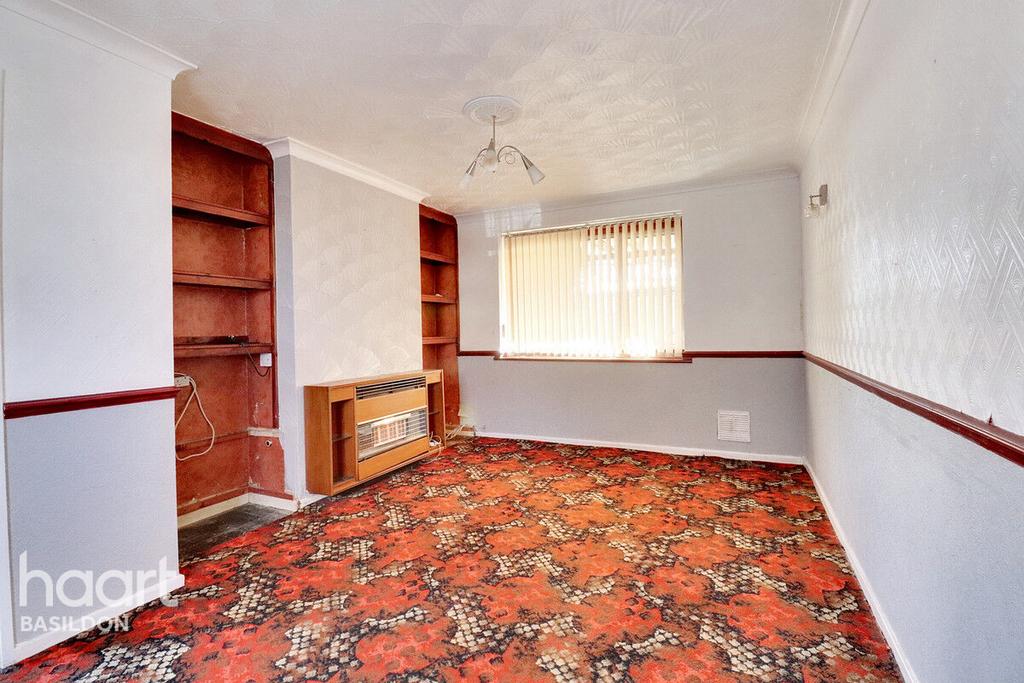 Great Knightleys, Basildon 2 bed semidetached house for sale £310,000