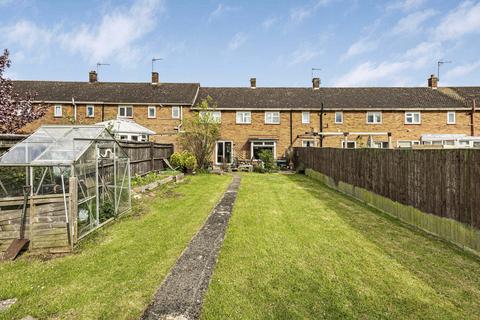 8 Blake Road, Bicester, OX26 3HG