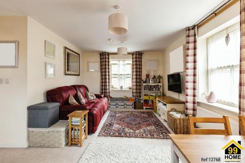2 bedroom flat for sale, 12 Fry Close, Cirencester, United Kingdom, GL7