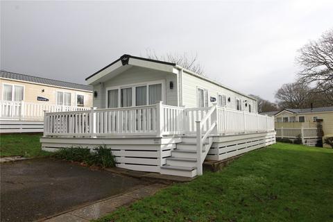 2 bedroom park home for sale, Seabreeze, Shorefield Park, Near Milford On Sea, Downton, SO41