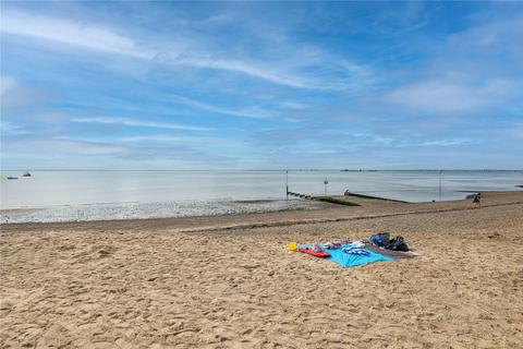 2 bedroom maisonette for sale, Eastern Esplanade, Southend-on-Sea, Essex, SS1