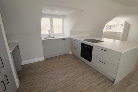 2 bedroom flat to rent, Bargates, Christchurch, BH23