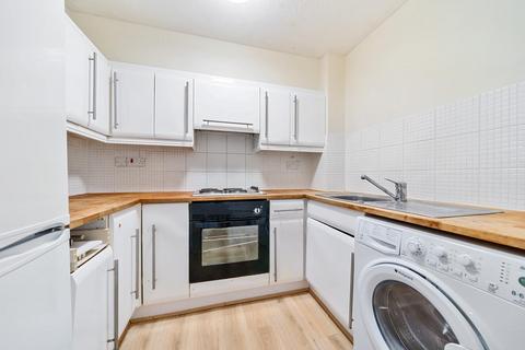 4 Barnfield Close, London, SW17 0AU