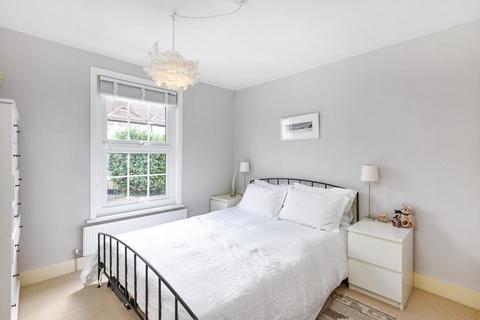 35 Kent Road, West Wickham, BR4 0JL