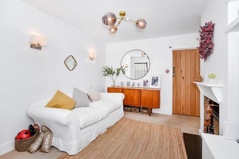35 Kent Road, West Wickham, BR4 0JL