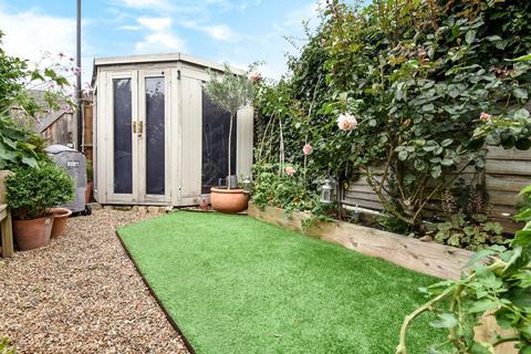 35 Kent Road, West Wickham, BR4 0JL