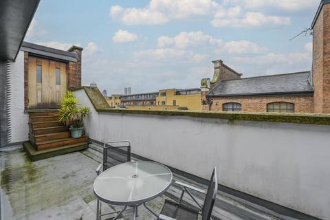 3 bedroom flat for sale, 2 Fawe Street, Tower Hamlets, London, E14