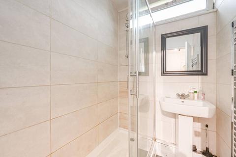 97 The Quarterdeck, London, E14 8SH