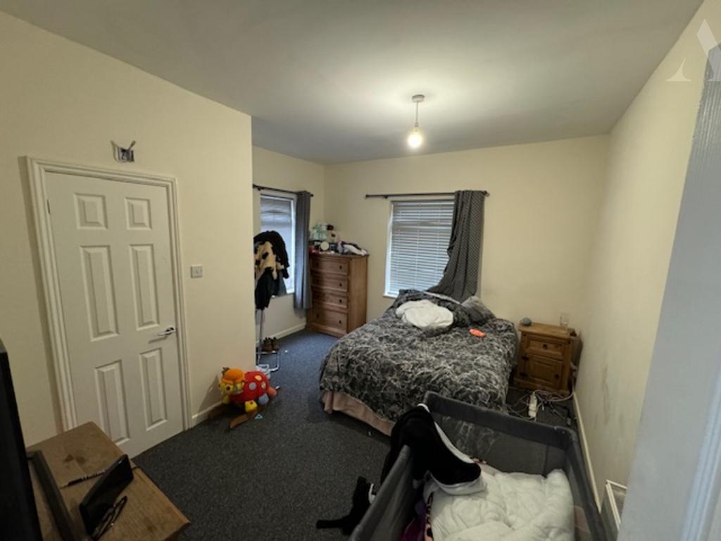 127 st margarets bedroom 1