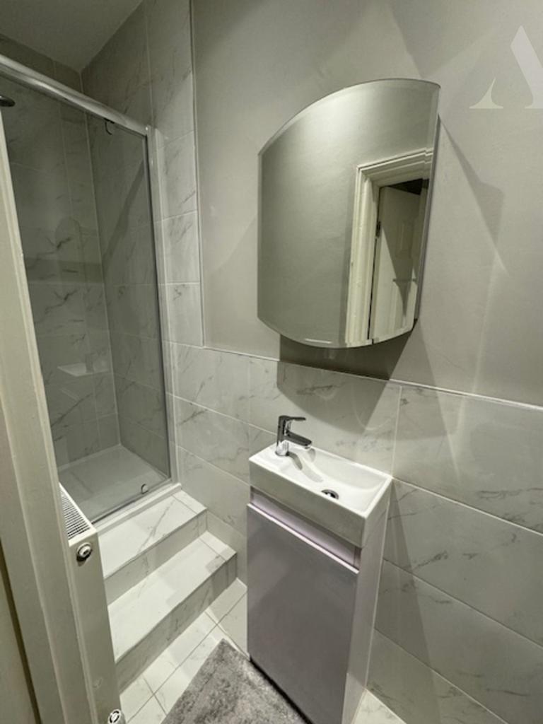 127 st margarets ensuite