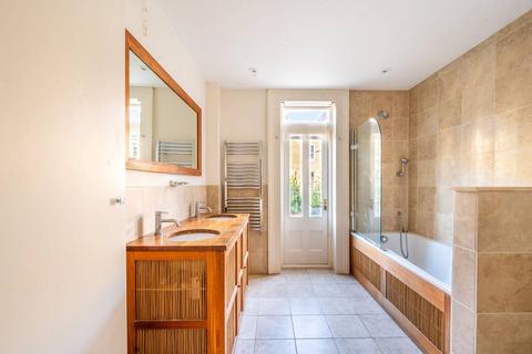 5 bedroom house for sale - Chesilton Road, Fulham, London, SW6