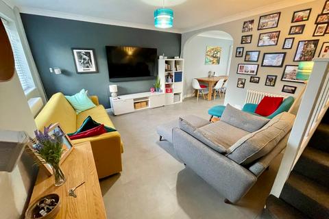 17 Harveys Hill, Luton, LU2 7YL