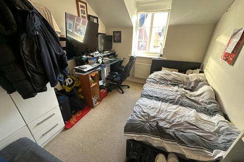 30 Barker Round Way, Burton-on-trent, DE14 2DN