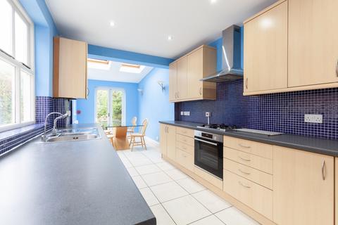 4 bedroom end of terrace house for sale, Argyle Street, Iffley Fields, Oxford, OX4